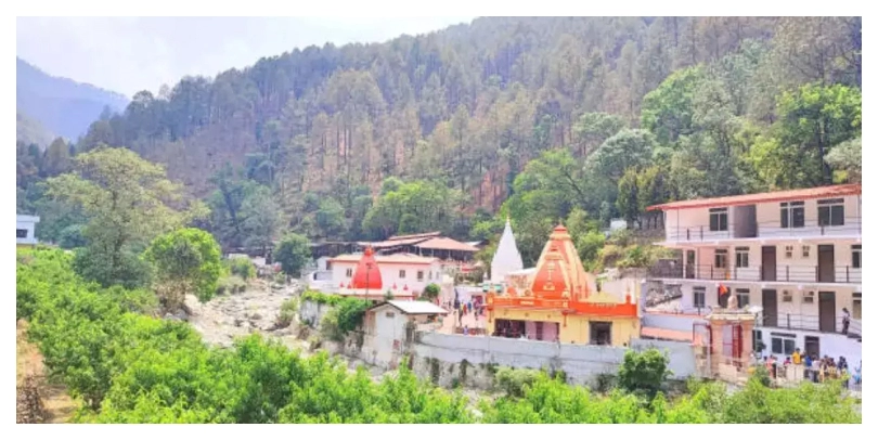 Solving Nainital's Tourist Parking Crisis with New Facilities and Plans